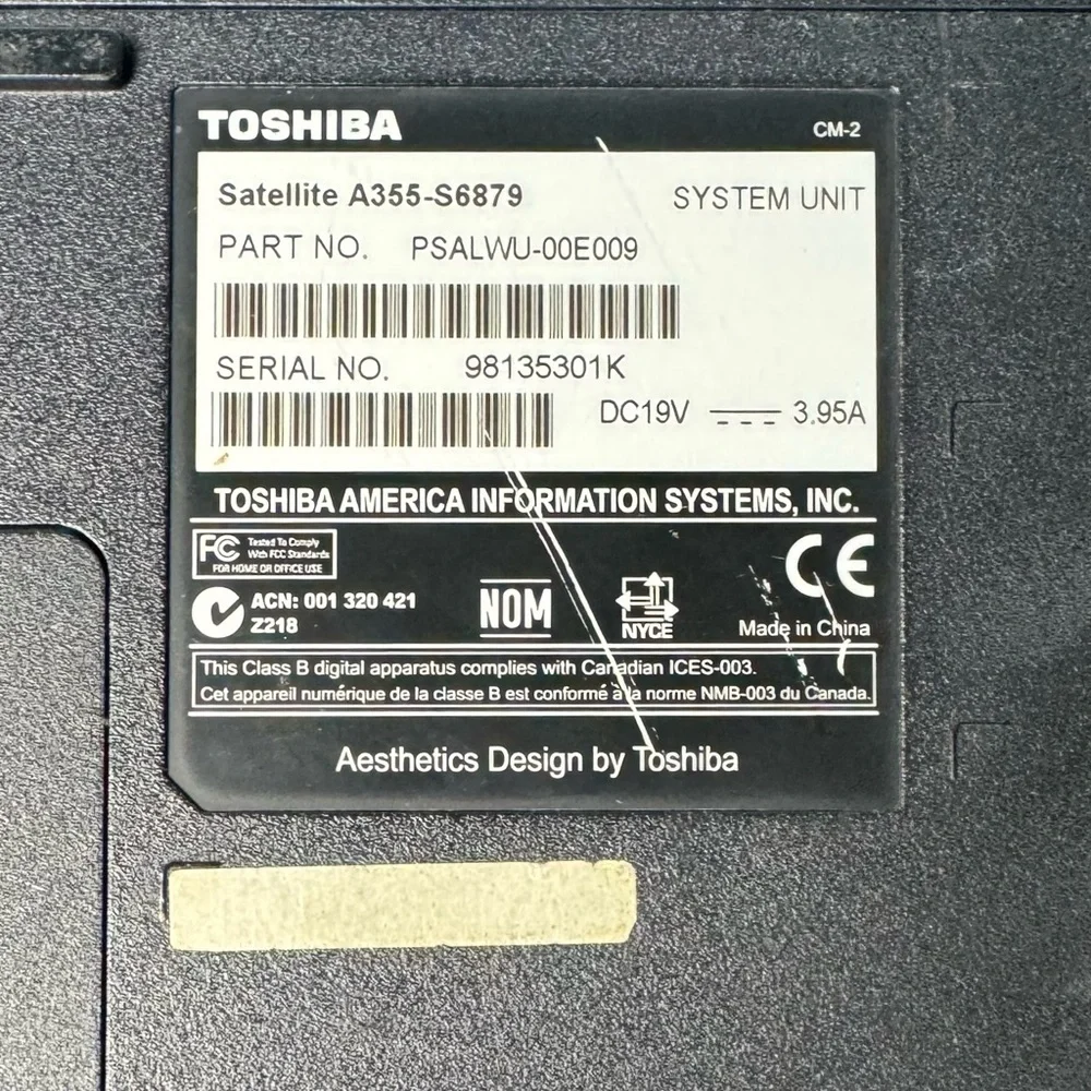 Working Toshiba Satellite A305-S6879 15.4” laptop & adapter, special edition